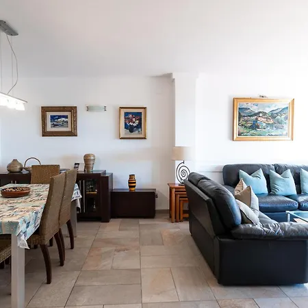 Apartamento Marítim Torre Valentina *